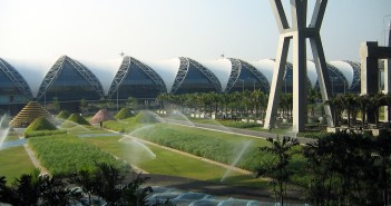 Lotnisko Suvarnabhumi fot. Wikipedia.org