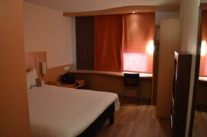 Ibis Barcelona Santa Coloma - pokój