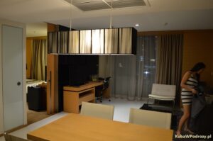 Oaks Bangkok Sathorn Hotel - pokój dzienny