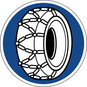 Znak C18 nakazujący użycie łańcuchów śniegowych.