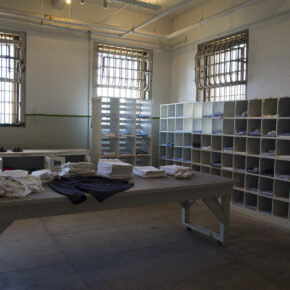 Alcatraz - punkt przyjęć nowych skazanych