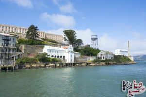 Alcatraz - widok podczas przybijaniu do wyspy