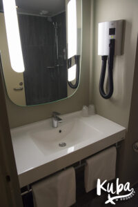 Ibis Wrocław Centrum - łazienka