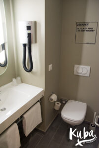 Ibis Wrocław Centrum - łazienka