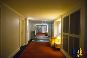 Pullman Bucharest World Trade Center - korytarz
