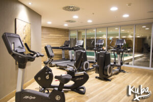 AC Hotel by Marriott Wrocław - siłownia